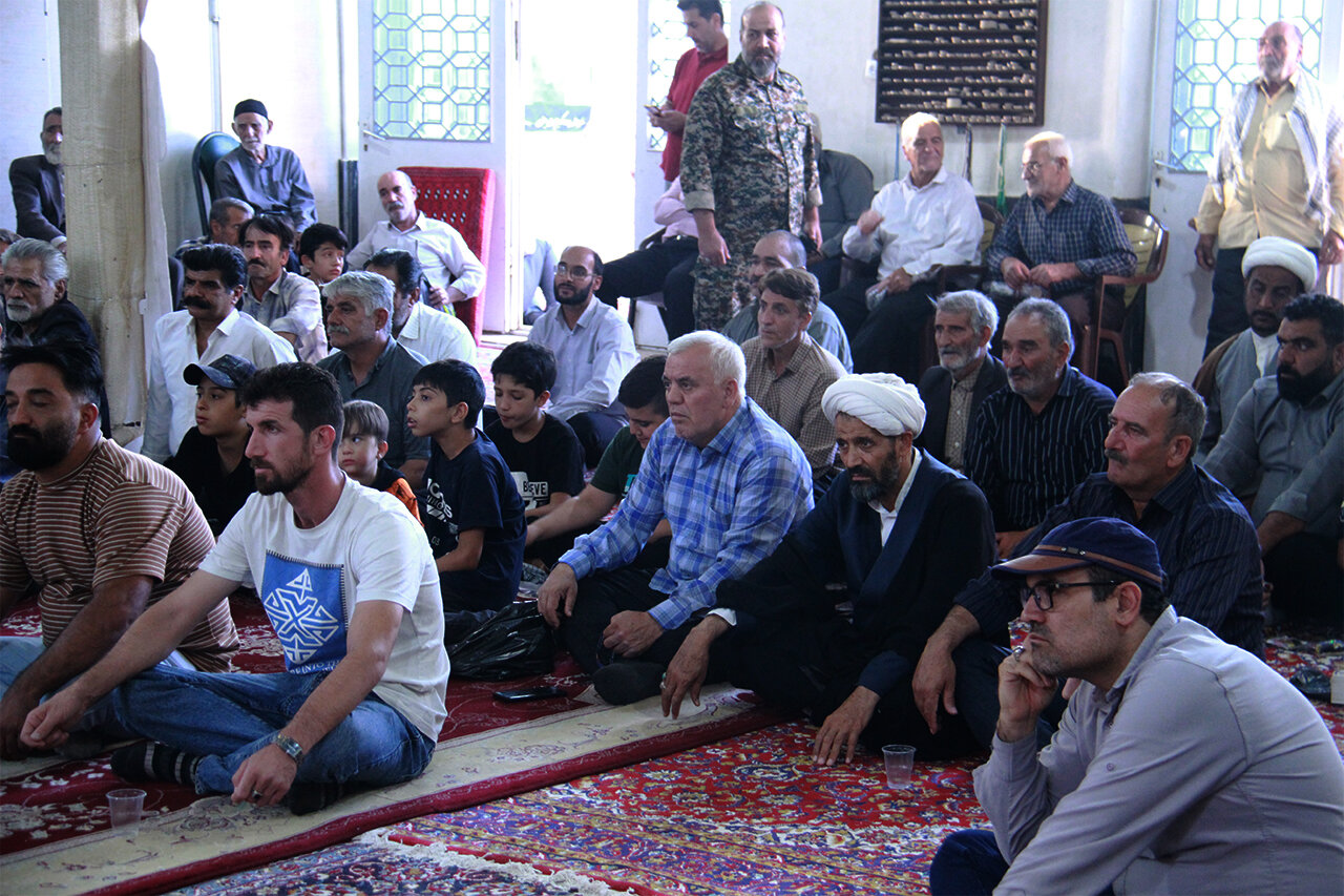 یادواره ۸۳ شهید دهستان نیزار قم برگزار شد